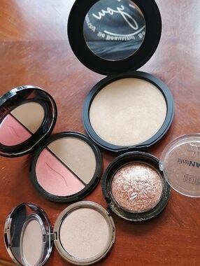 Assorted Women’s Powder Bronzers Sephora, Gosh, Girlactik, Milani